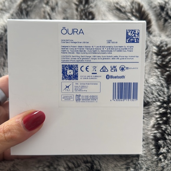 Oura Heritage 3 Silver Size 9 Fitness Ring - Picture 4 of 4